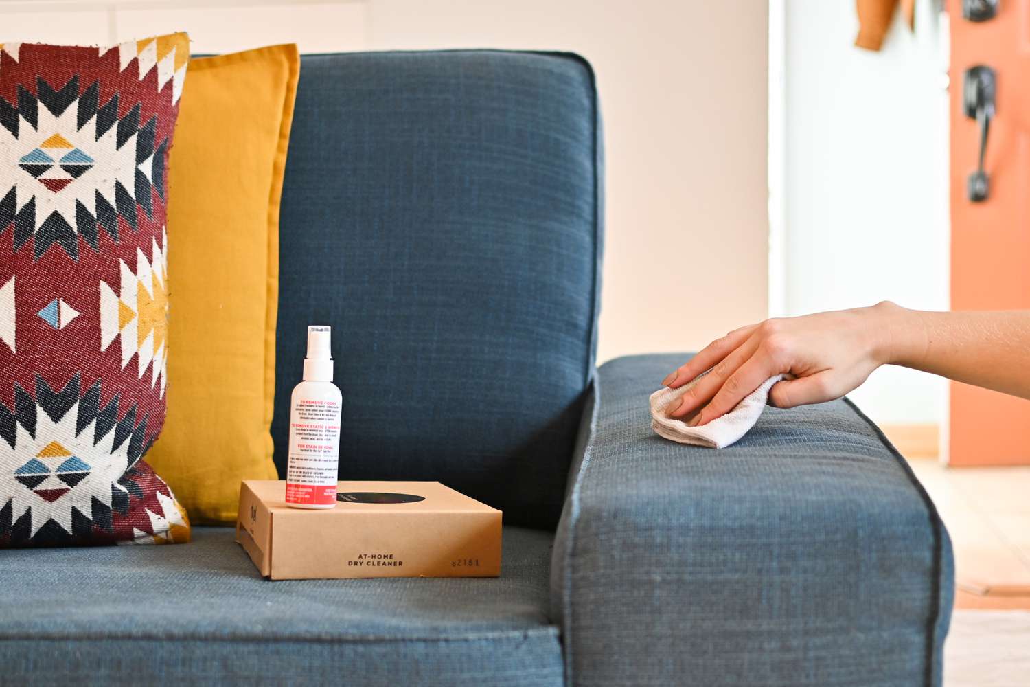 Ghế sofa Dễ Dàng Vệ Sinh Và Bảo Quản